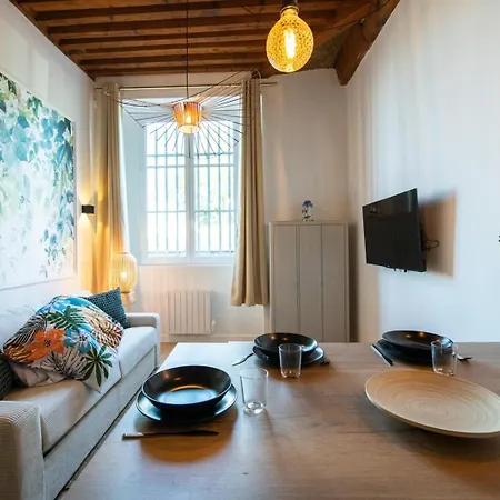 Lassagne - 2 Apartament