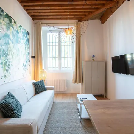 Lassagne - 2 * Lyon
